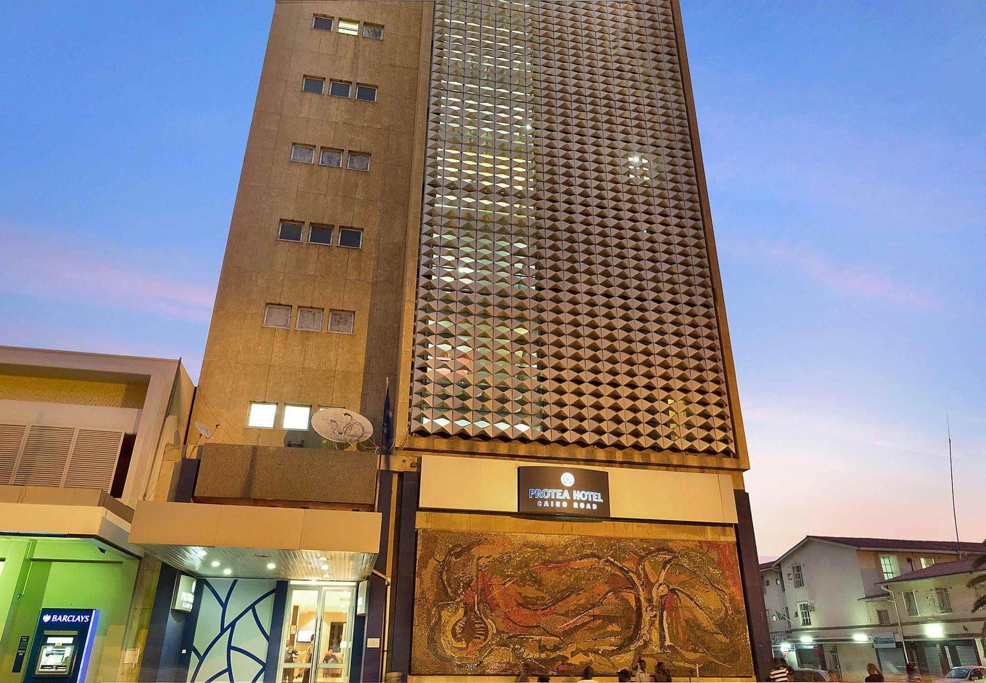 Protea Hotel Lusaka Cairo Road Exterior foto